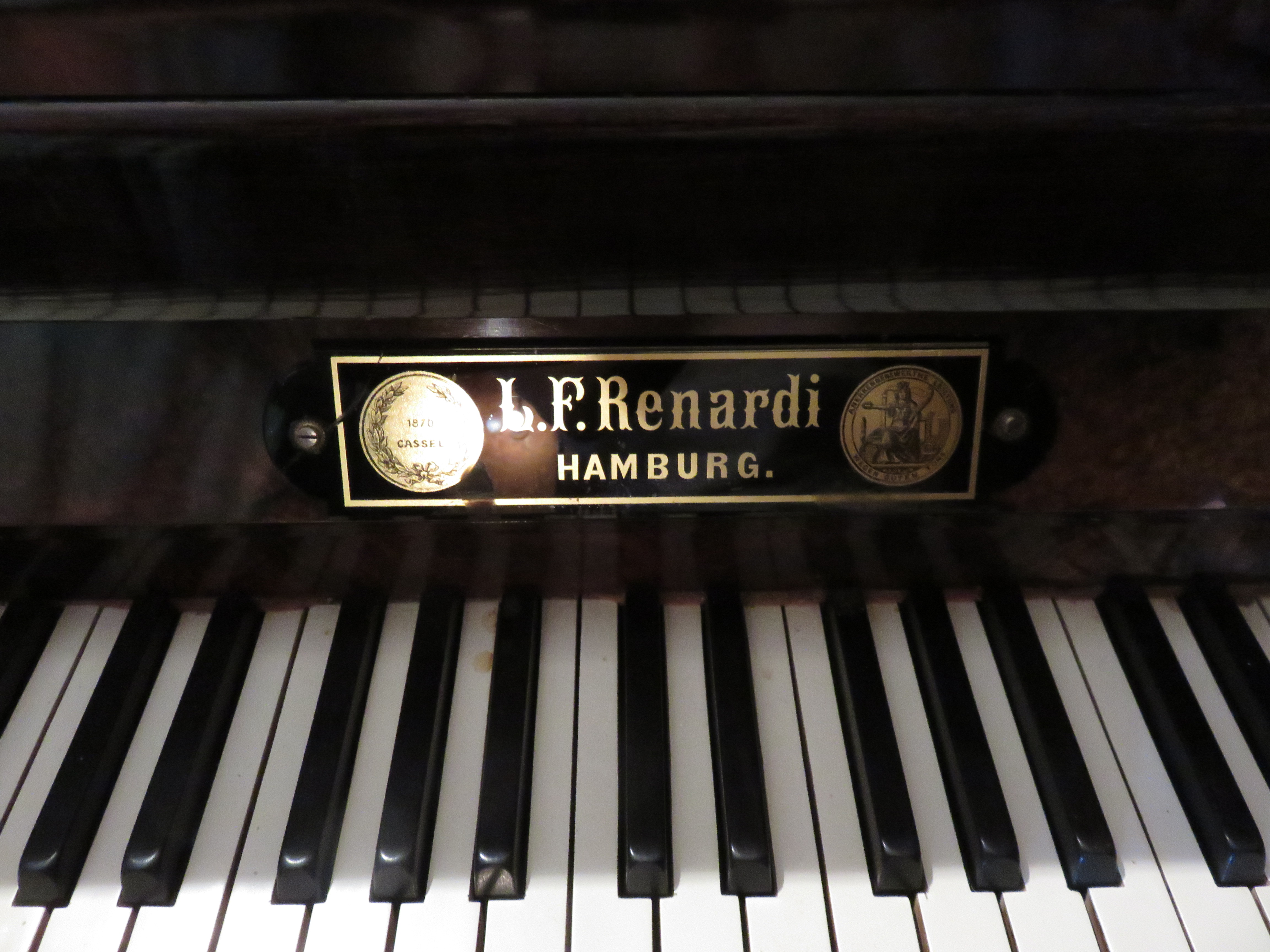 Renardi piano built in Hamburg